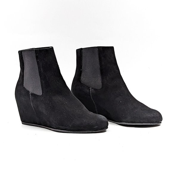 Stuart Weitzman Women Black Suede Dressy Office Wedge Ankle boots size 9.5 - Picture 1 of 12